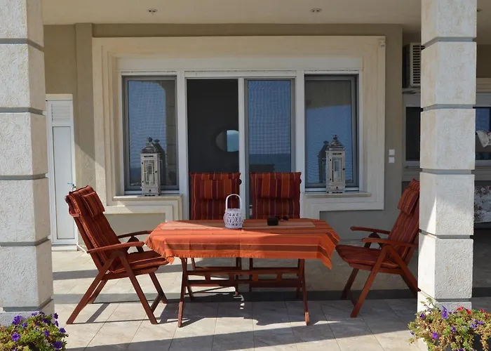 Villa Dimitri - Seaview Apartment